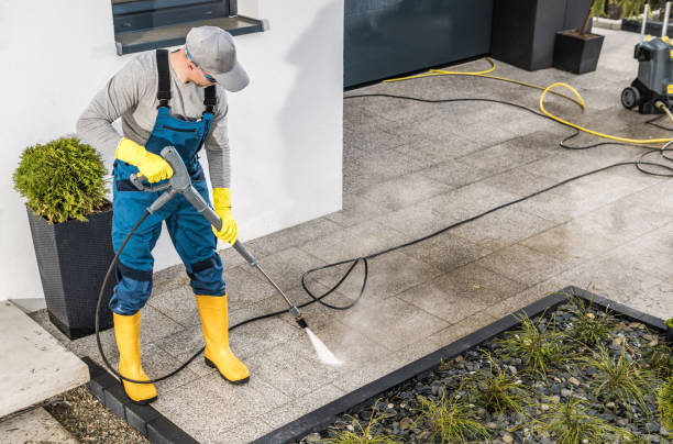 Best Roof Power Washing Services  in Woodlawn Beach, FL